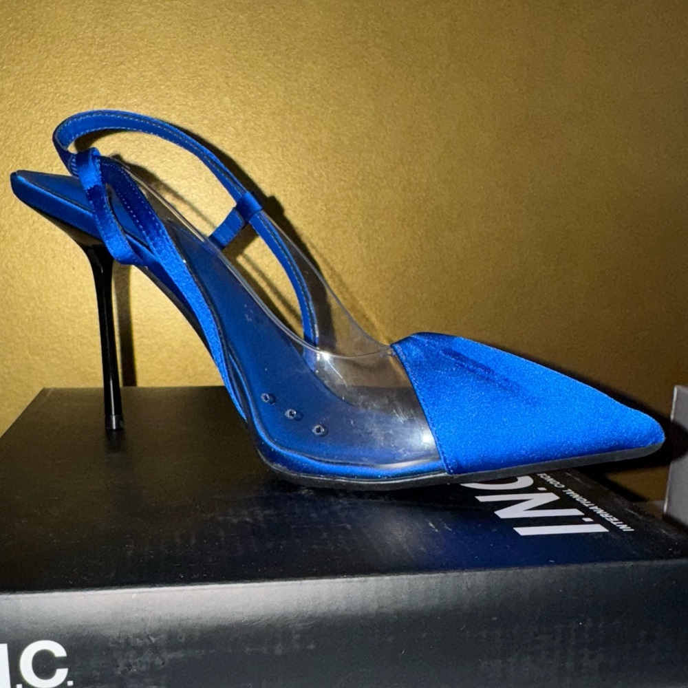 INC International Concepts Blue Heels